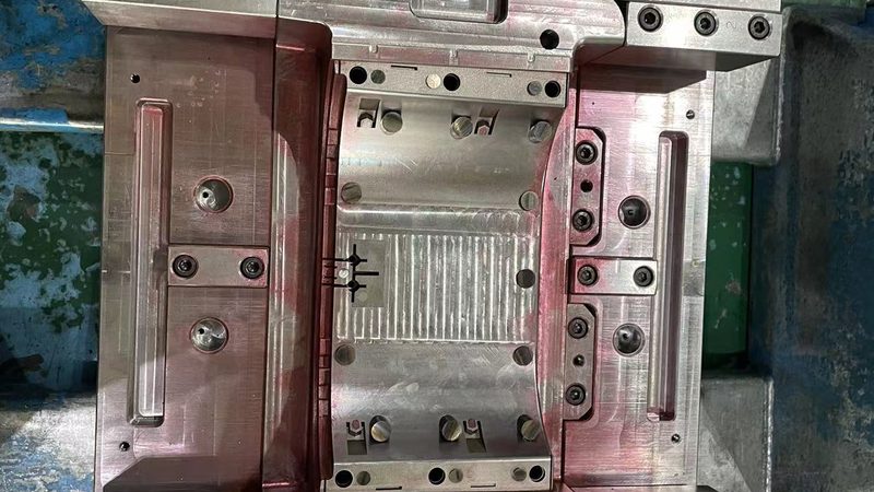 镁合金压铸模具，报价背后的工艺考量**
